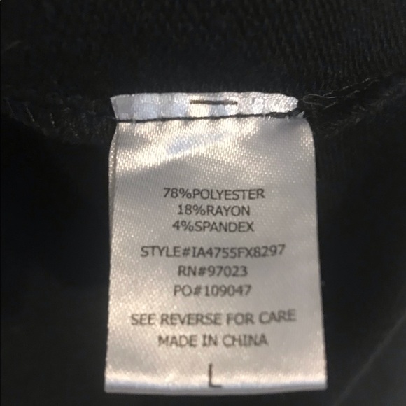 Rebellious One Sweatshirt (L) - Picture 10 of 11